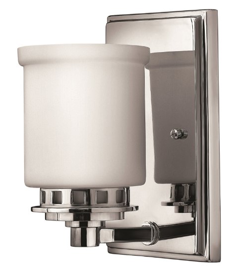 Foto para 100w Bath Ashley MED Etched Opal Chrome Bath Sconce