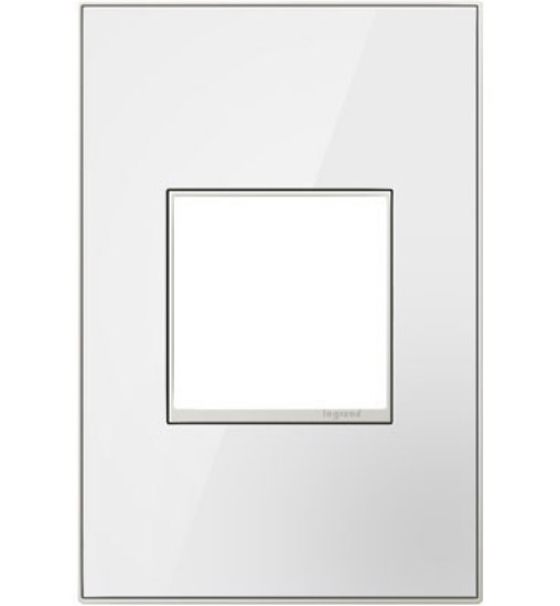 Picture of adorne Mirror White-on-White 1-Gang Screwless Wall Plate